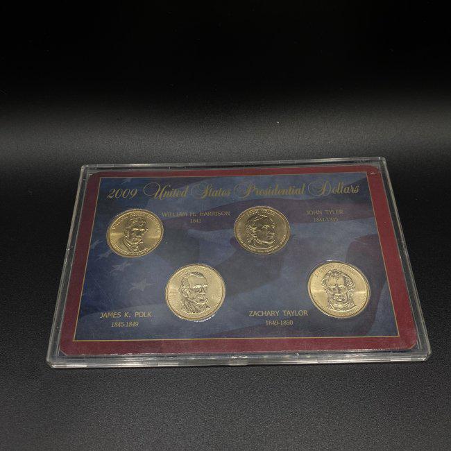 2009 US Mint Gold Presidential Dollar Coin Set (1 of 2)