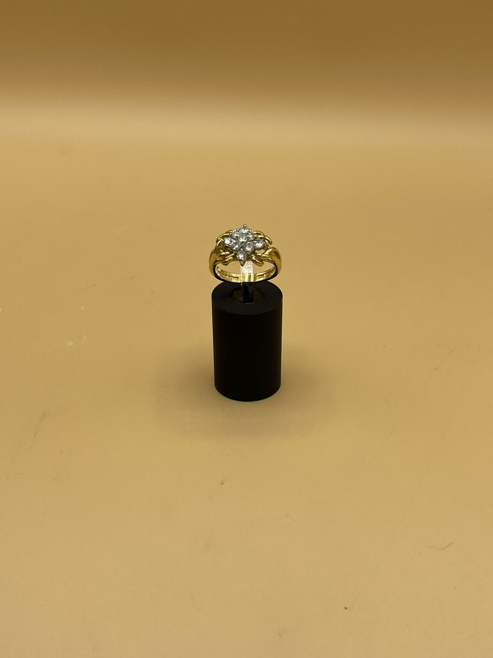 14K Gold 9 Diamond Celtic Knot Diamond Ring (1 of 3)