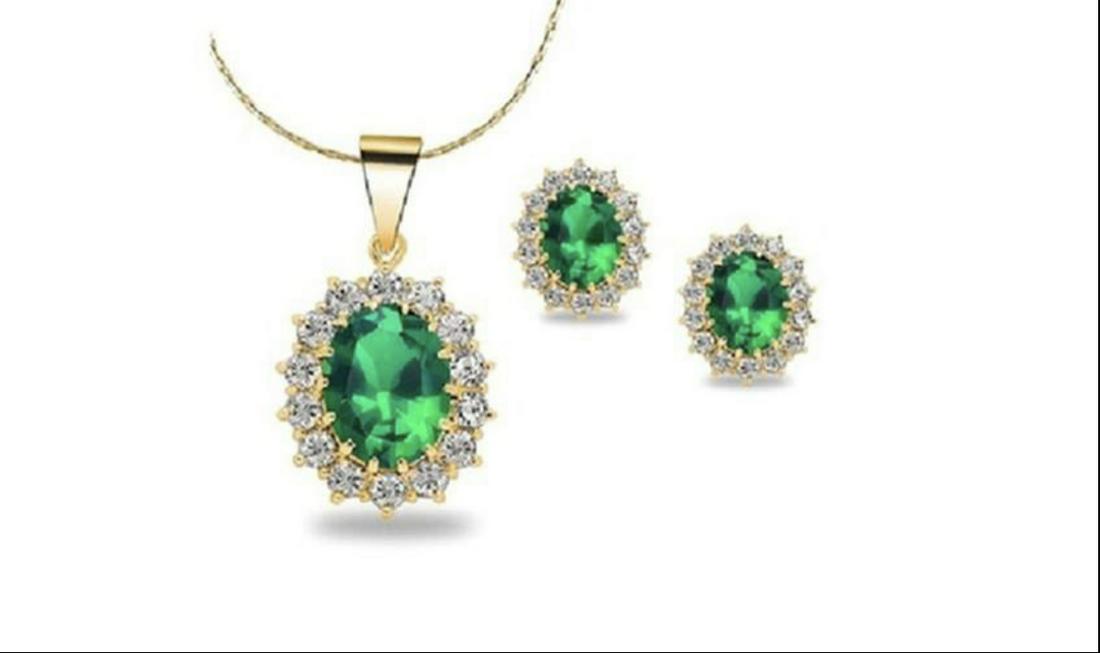 18K Gold 3CT Emerald Oval Necklace & Earrings Set (1 of 1)