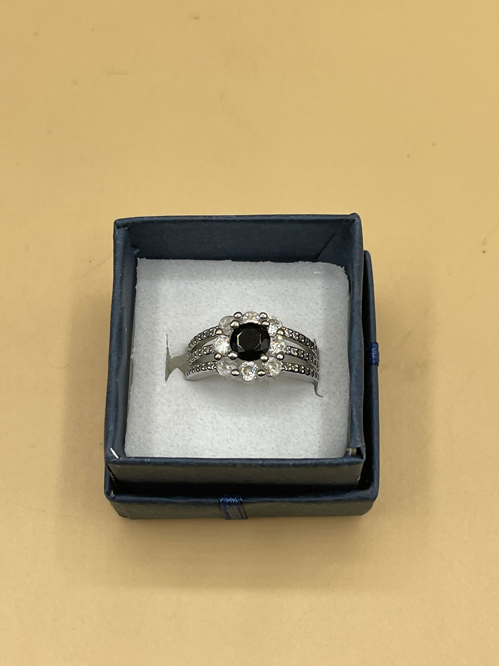 18K White Gold Black & White Diamond Ring (1 of 5)