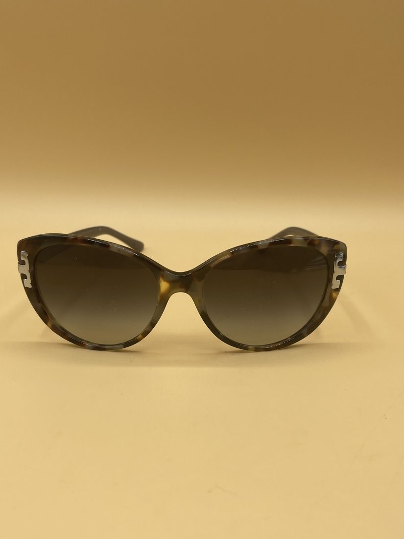 Tory Burch New Tortoise Shell Women's Sunglasses (1 of 4)