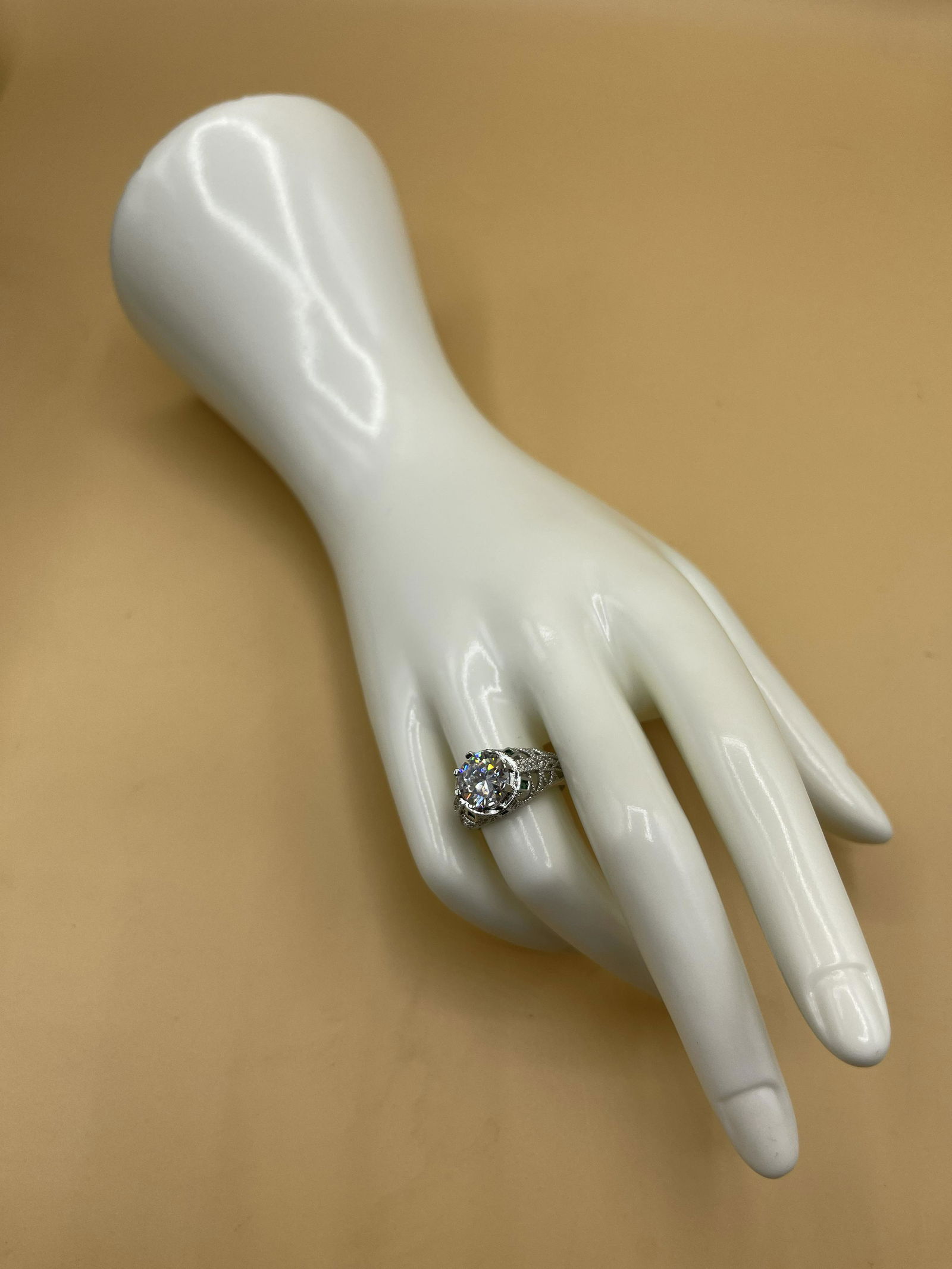 3.08ctw White Sapphire & Emerald Ring (1 of 5)