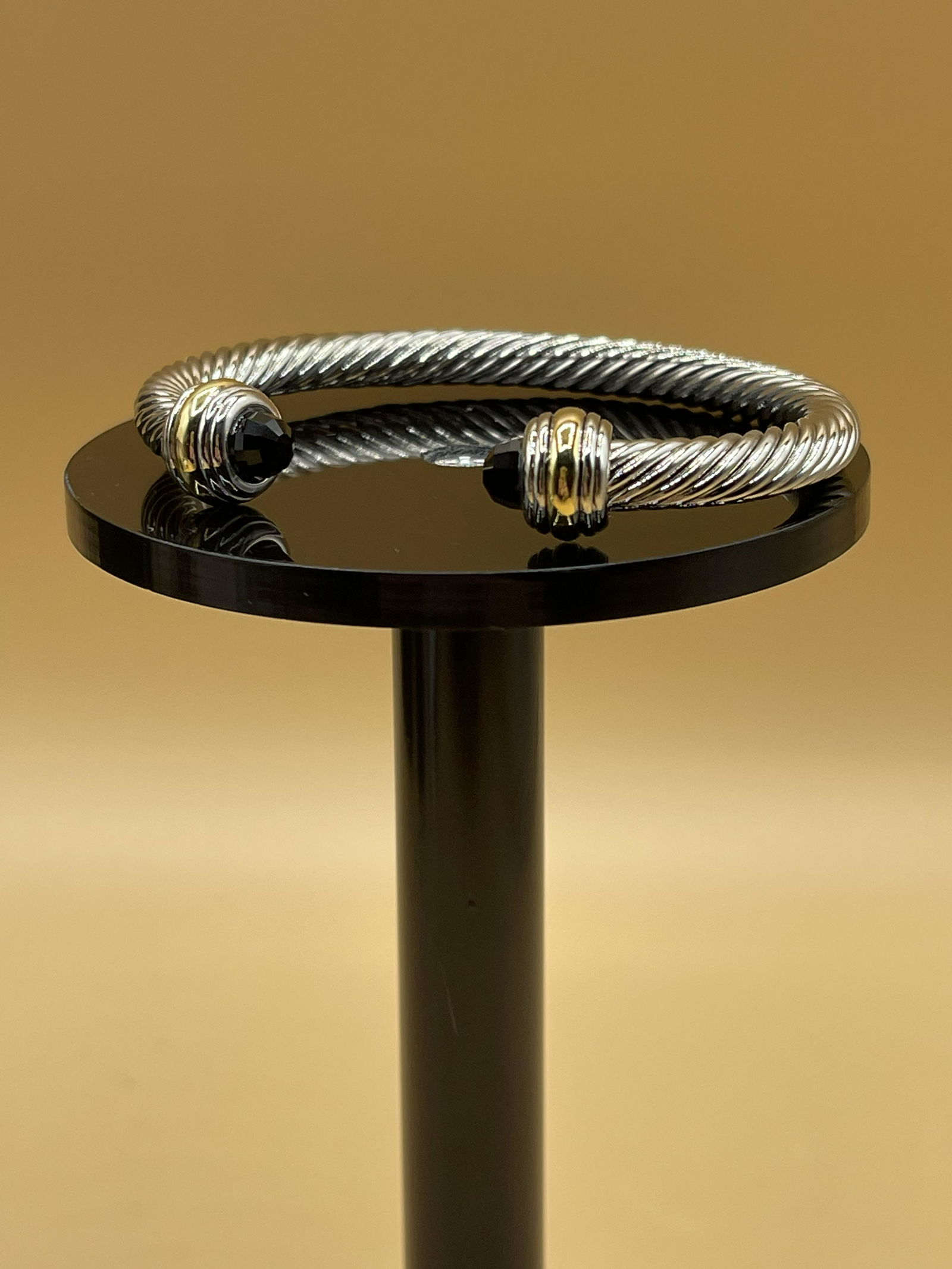 David Yurman Onyx Twisted Cable Bangle Cuff Bracelet (1 of 3)
