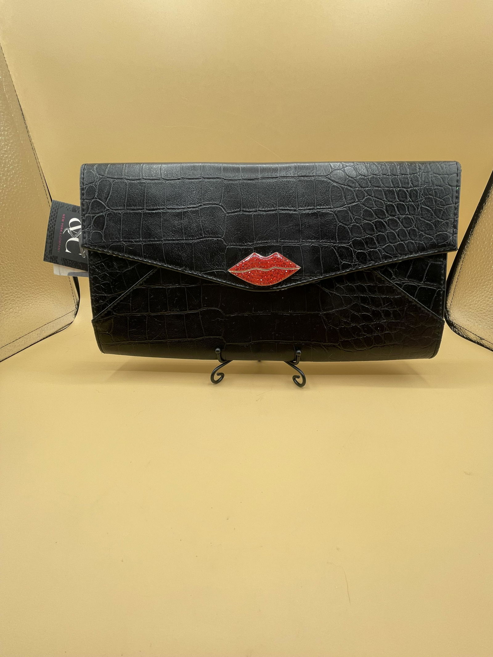 NWT Designer Crocodile Leather Black Clutch (1 of 5)