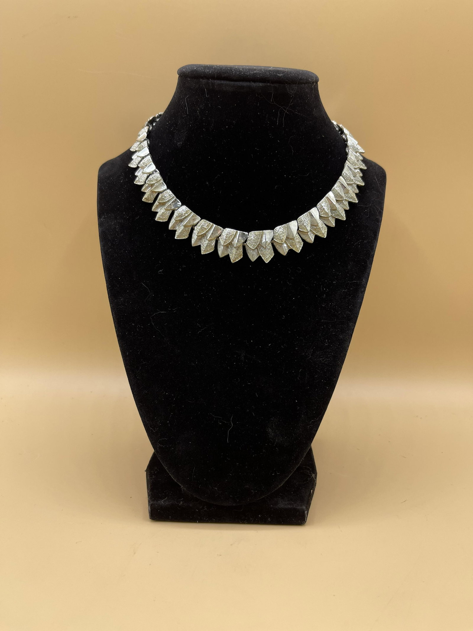 Antique 18K White Gold Art Deco Choker Necklace: Antique 18K White Gold Art Deco Choker Necklace, excellent condition for age, minor signs of wear at clasp, truly unique piece