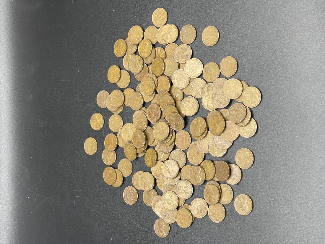110 Lincoln Wheat Pennies from 1910s-1950s (1 of 3)