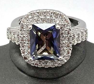 6.00ctw Blue Mystic Topaz & White Sapphire Ring 925 (1 of 2)