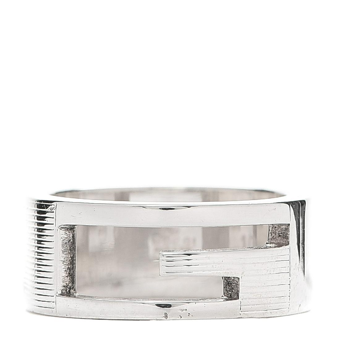 GUCCI Sterling Silver G Cutout Ring (1 of 5)