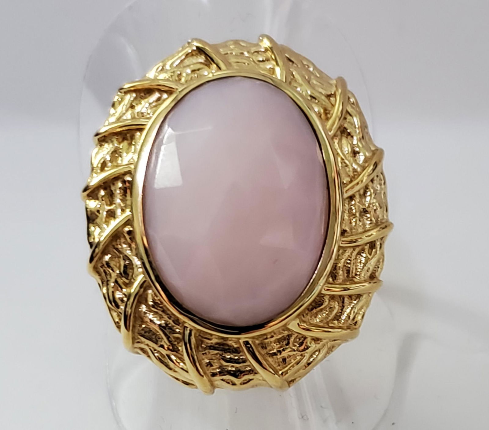 Natural Peruvian Pink Faceted Opal Ring 18K (1 of 3)