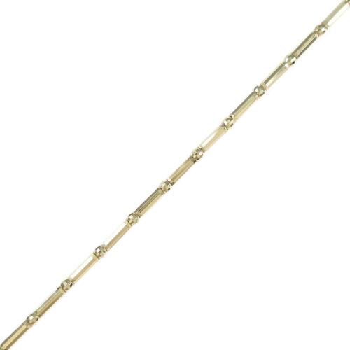 Authentic K18Yellow Gold Chain Bracelet: This item qualifies for FREE DOMESTIC SHIPPING to customers in the USA Material: K18Yg Size: 18Cm Gender: Ladies The BIDHAUS Guarantee: Photos descriptions and estimates were prepared with the utmost 
