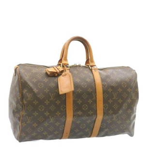 Authentic LOUIS VUITTON Monogram Keepall 45 Boston Bag: This item qualifies for FREE DOMESTIC SHIPPING to customers in the USA Brand: LOUIS VUITTON Size: W45 x H25 x D20cm(Approx) Color: Monogram Type: unknown Material: Monogram Canvas Department: Woman