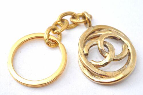 Authentic CHANEL Bag Charm Strap CC Logo Gold: This item qualifies for FREE DOMESTIC SHIPPING to customers in the USA Brand: CHANEL Material: Gold tone Country/Region of Manufacture: France Color: Gold Style: Bag Charm Size(cm): Length 10cm Width 