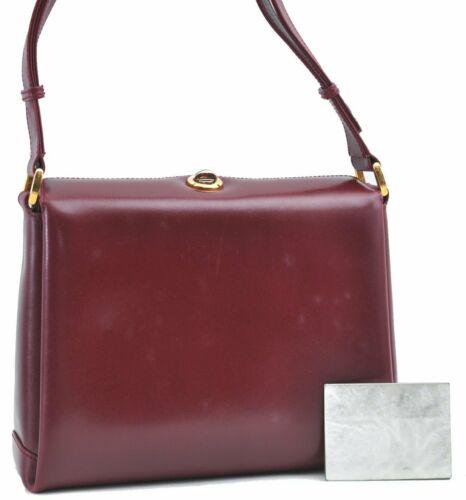 Authentic GUCCI Shoulder Bag Leather Bordeaux Red: This item qualifies for FREE DOMESTIC SHIPPING to customers in the USA Brand: GUCCI Style: Shoulder Bag Country/Region of Manufacture: Italy Type: Shoulder Bag Serial Number: 0010851368 Department: Wo