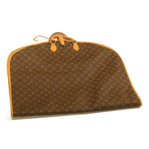 Authentic LOUIS VUITTON Monogram Garment Cover Housse: This item qualifies for FREE DOMESTIC SHIPPING to customers in the USA Brand: LOUIS VUITTON Color: Monogram Material: Monogram Canvas Style: Garment Cover Product Line: M23542 Size: W62 x H103 x D0cm(