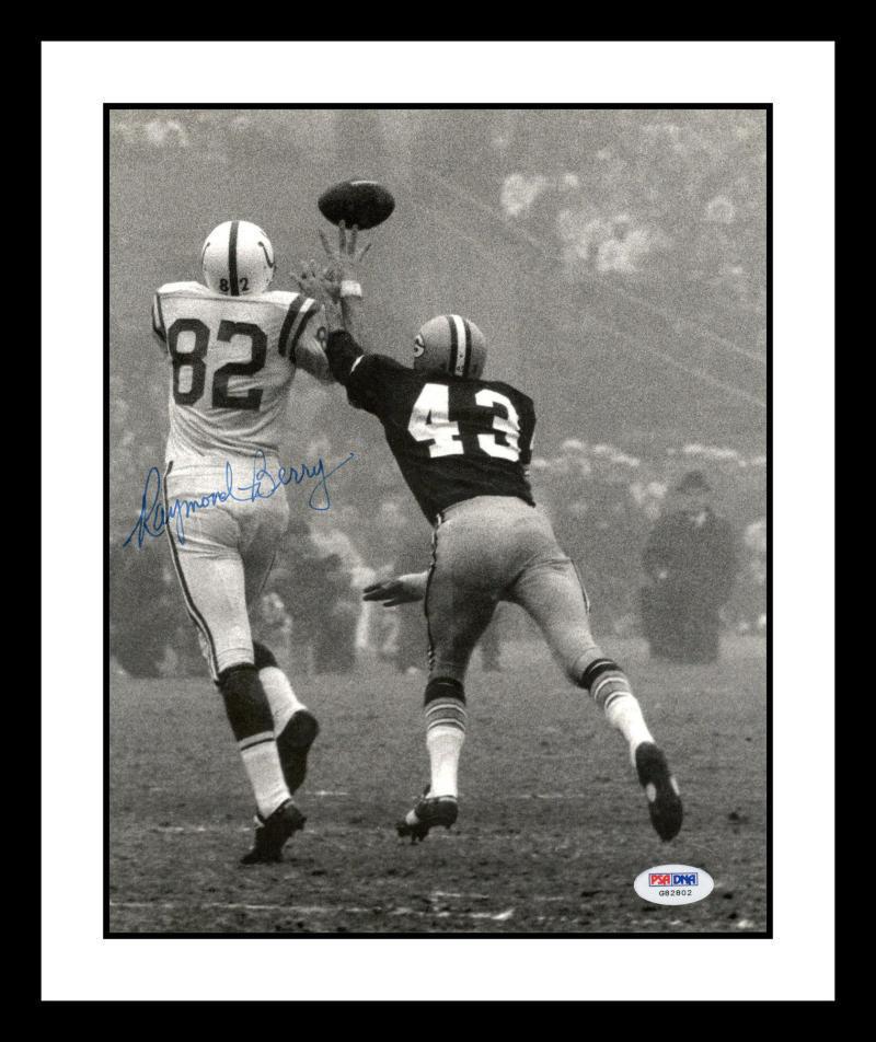 Raymond Berry Signed Photo. (PSA/DNA): This item qualifies for FREE DOMESTIC SHIPPING to customers in the USA Hall of Famer Raymond Berry played wide receiver for 13 years with the Colts and later became a coach for numerous teams. During