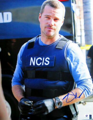 Chris O'Donnell Signed Autographed 11X14 Photo NCIS in: Chris O'Donnell Signed Autographed 11X14 Photo NCIS in Vest Object Type: Photograph Industry: Television Original/Reproduction: Original Signed by: Chris ODonnell Autograph Authentication: Global Auth