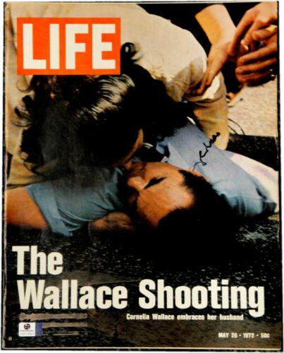 George Wallace Hand Signed Autographed Original: George Wallace Hand Signed Autographed Original Complete Life Magazine Autograph Authentication: Global Authentics (GAI) Player: George Wallace Original/Reproduction: Original EAN: 7430145681650 The M