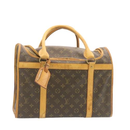 LOUIS VUITTON Monogram Sac Chien 40 Dog Pet Carrier: LOUIS VUITTON Monogram Sac Chien 40 Dog Pet Carrier M42024 Brand: LOUIS VUITTON Style: Pet Carry Material: Monogram Canvas Color: Monogram Size: See Description Bag Height: 8.3inch(Approx) / 21cm(Appr