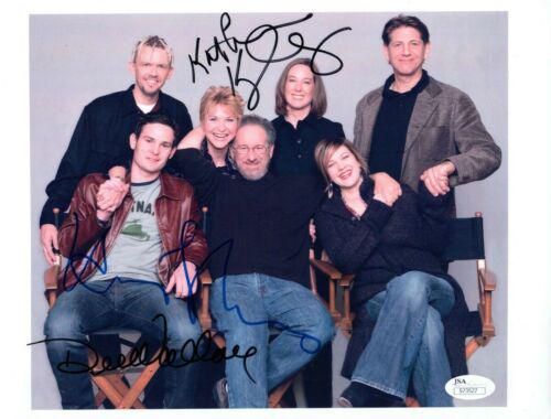 Henry Thomas Wallace Kennedy Triple Autographed 8.5X11: Henry Thomas Wallace Kennedy Triple Autographed 8.5X11 Photo E.T. JSA Industry: Movies Signed by: Henry Thomas Object Type: Photograph Autograph Authentication: James Spence (JSA) Original/Reproductio