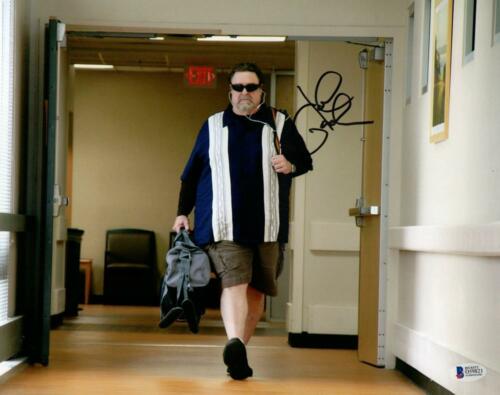 JOHN GOODMAN SIGNED 11X14 PHOTO FLIGHT AUTHENTIC: JOHN GOODMAN SIGNED 11X14 PHOTO FLIGHT AUTHENTIC AUTOGRAPH BECKETT PLEASE NOTE: Framed Large or heavy Items do not have shipping costs included. The exact shipping cost will be added to your invoice p