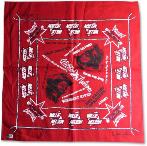 Willie Nelson Signed Autographed Bandana Country: Willie Nelson Signed Autographed Bandana Country Legends BAS Industry: Music Original/Reproduction: Original Autograph Authentication: Beckett Authentication Player: Willie Nelson PLEASE NOTE: Framed
