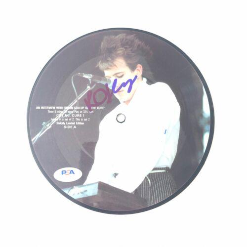 Robert Smith Signed The Cure 7 Inch LP Vinyl PSA/DNA: Robert Smith Signed The Cure 7 Inch LP Vinyl PSA/DNA Industry: Music Original/Reproduction: Original PLEASE NOTE: Framed Large or heavy Items do not have shipping costs included. The exact shipping co