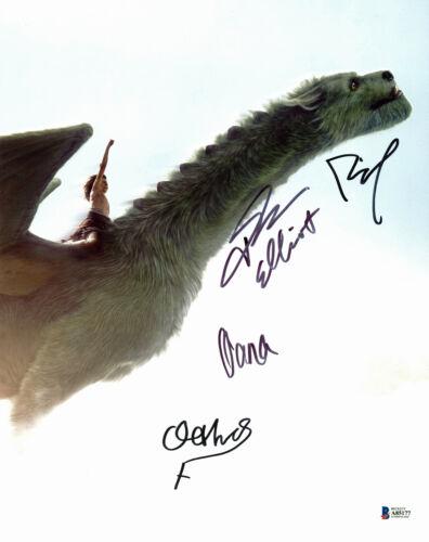 Pete's Dragon (Fegley Kassir +2 ) Signed 11x14 Photo: Pete's Dragon (Fegley Kassir +2 ) Signed 11x14 Photo BAS Autograph Authentication: BAS PRODUCT_COA: BAS PRODUCT_SIGNED_BY_NAME: Oakes Fegley John Kassir Oona Lawrence & David Lowery PRODUCT_SIGNED_BY_