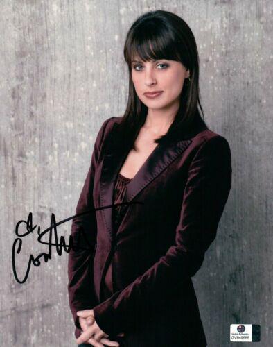 Constance Zimmer Signed Autographed 8X10 Photo House of: Constance Zimmer Signed Autographed 8X10 Photo House of Cards Sexy Object Type: Photograph Industry: Television Original/Reproduction: Original Autograph Authentication: Global Authentics (GAI) Player