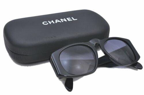 CHANEL Sunglasses Matelasse Motif CC Logos Plastic: CHANEL Sunglasses Matelasse Motif CC Logos Plastic Black Gold Brand: CHANEL Country/Region of Manufacture: Italy Style: Sunglasses Type: Sunglasses Department: Women Material: Plastic Color: Black Siz