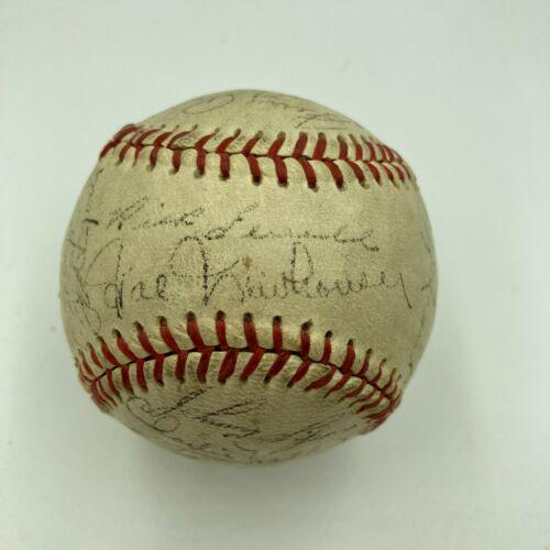 1951 Detroit Tigers Team Signed Autographed Baseball With JSA: 1951 Detroit Tigers Team Signed Autographed Baseball With JSA Product: Ball Sport: Baseball-MLB Autograph Authentication: James Spence Authentication (JSA) Featured Refinements: Team Signed Baseball O