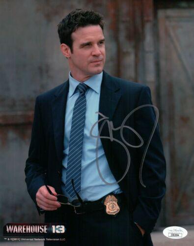 Eddie McClintock Signed Autographed 8x10 Photo Warehouse 13 JSA: Eddie McClintock Signed Autographed 8x10 Photo Warehouse 13 JSA Object Type: Photograph Industry: Television Original/Reproduction: Original Autograph Authentication: James Spence (JSA) Player: Eddie