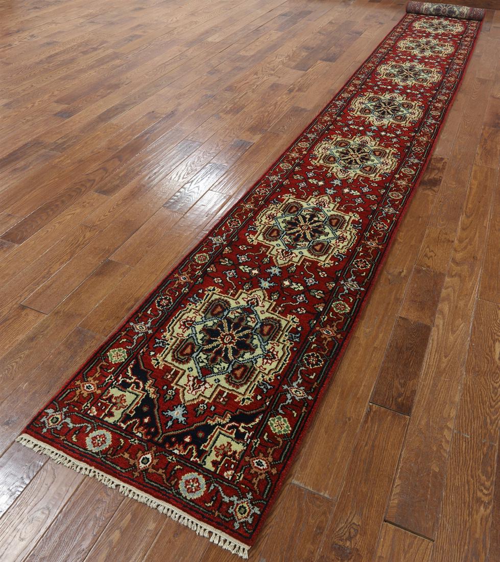 2' 5" X 20' 0" Runner Heriz Serapi Hand Knotted Wool Rug: 2' 5" X 20' 0" Runner Heriz Serapi Hand Knotted Wool Rug Design: Floral Exact Size: 2\ 5 X 20\ 0 Style: Heriz Serapi Foundation: Cotton Pile: Wool Weave: Hand-knotted Age: New The Mynt Guarantee: All 