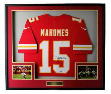 Patrick Mahomes Signed Chiefs Football Jersey Nike MINT Framed Fanatics 166097: Patrick Mahomes Signed Chiefs Football Jersey Nike MINT Framed Fanatics 166097 Sport: Football-NFL Product: Jersey Original/Reprint: Original Team: Kansas City Chiefs Autograph Authentication: