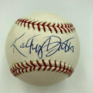 Kathy Bates Signed Major League Baseball PSA DNA COA Movie Star: Kathy Bates Signed Major League Baseball PSA DNA COA Movie Star Autograph Authentication: Professional Sports (PSA/DNA) Industry: Movies Original/Reproduction: Original PLEASE NOTE: Framed Large