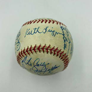 Mark Mcgwire Pre Rookie 1986 Tacoma Tigers Minor League Team Signed Baseball JSA: Mark Mcgwire Pre Rookie 1986 Tacoma Tigers Minor League Team Signed Baseball JSA Sport: Baseball-MLB Product: Ball Original/Reprint: Original Autograph Authentication: James Spence (JSA) 