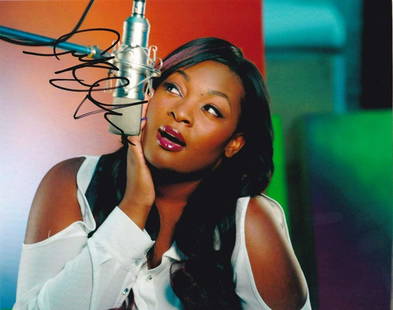 Candice Glover Authentic Autographed 8x10 Photo: Candice Glover Authentic Autographed 8x10 Photo Signature: Candice Glover Product: Autographed 8x10 Photo Featured TV Show: American Idol The Mynt Guarantee: All items in this auction