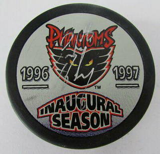 Paul Healey Phantoms Signed Phantoms Inaugural Season Logo Puck PASS 144566: Paul Healey Phantoms Signed Phantoms Inaugural Season Logo Puck PASS 144566 Sport: Hockey Product: Hockey Puck Original/Reprint: Original Team: Philadelphia Phantoms Autograph Authentication: