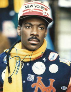 Eddie Murphy Authentic Autographed 11x14 Photo: Eddie Murphy Authentic Autographed 11x14 Photo Signature: Eddie Murphy Product: Autographed 11x14 Photo Featured Movie: Coming to America Certificate of Authenticity: Beckett Hologram & Card 