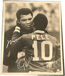 Muhammad Ali Pele Signed Autographed 16X20 Photo Legends Hugging on Field OA: Muhammad Ali Pele Signed Autographed 16X20 Photo Legends Hugging on Field OA Sport: Boxing Product: Photo Original/Reprint: Original Player: Muhammad AliPele Autograph Authentication: Online
