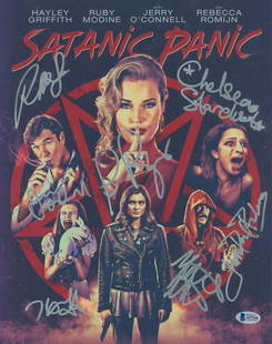 Satanic Panic (7) Griffith Stardust O'Connell Signed 11x14 Photo BAS: Satanic Panic (7) Griffith Stardust O'Connell Signed 11x14 Photo BAS Industry: Movies Object Type: Photograph Original/Reproduction: Original Autograph Authentication: Beckett PRODUCT_COA: Beckett