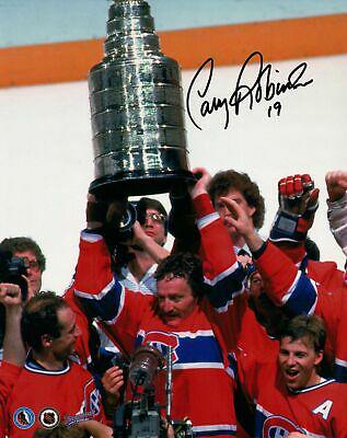 Larry Robinson Signed 8X10 Autograph Photo Canadiens Stanley Cup Over Head w/COA: Larry Robinson Signed 8X10 Autograph Photo Canadiens Stanley Cup Over Head w/COA Sport: Hockey-NHL Product: Photo Original/Reprint: Original Player: Larry Robinson Team: Montreal Canadiens PLEASE NOTE