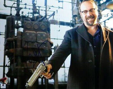 Paul Giamati Signed Autographed 11X14 Photo Shoot Em Up with Gun GV806203: Paul Giamati Signed Autographed 11X14 Photo Shoot Em Up with Gun GV806203 Industry: Movies Object Type: Photograph Original/Reproduction: Original Signed by: Paul Giamati Autograph Authentication: