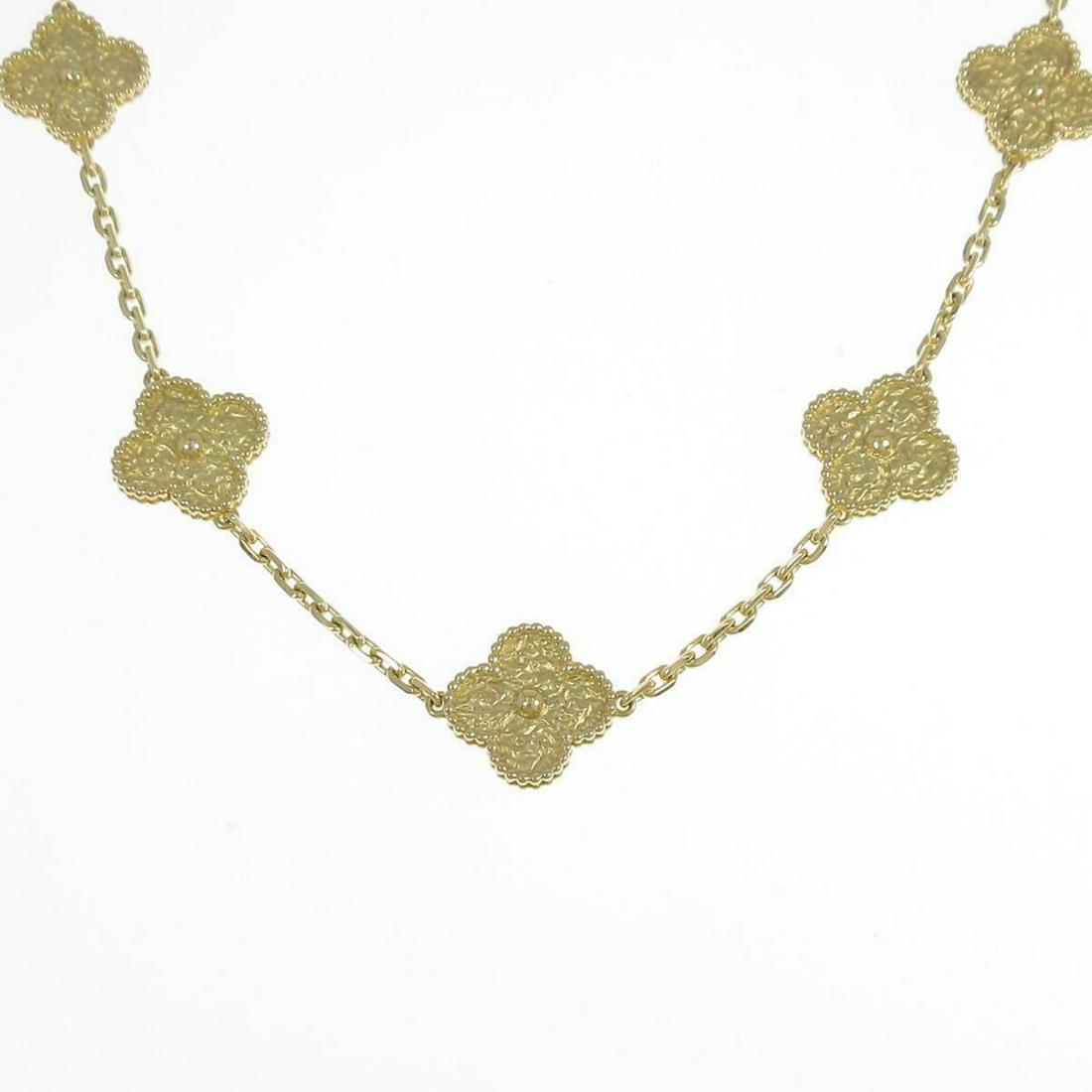 Van Cleef & Arpels Vintage Alhambra 10 Motifs Necklace: Van Cleef & Arpels Vintage Alhambra 10 Motifs Necklace Brand: Van Cleef & Arpels Style: Necklace Material: 750YG Gender: Ladies Size: 43cm Accessories: With Box. With warranty card Main Stone: No ston