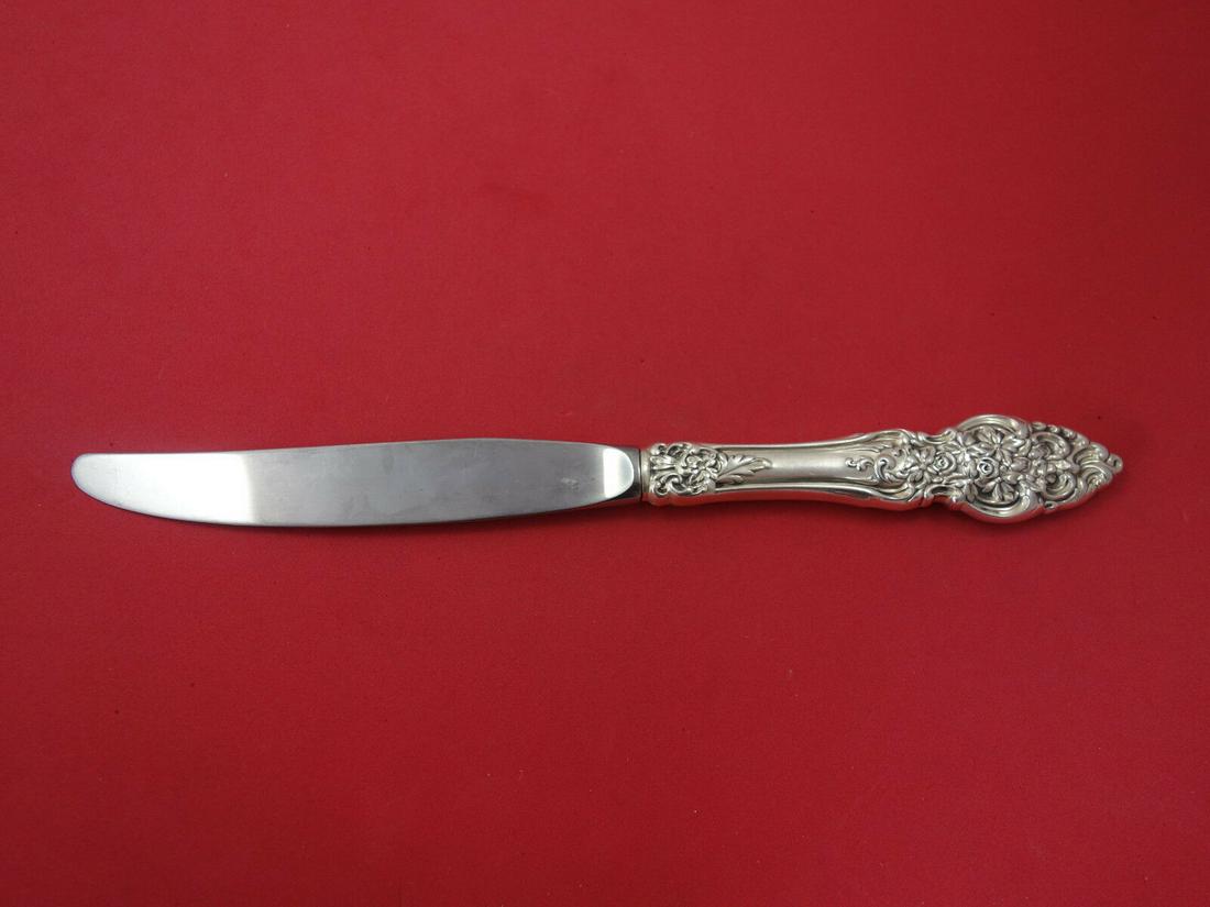 Vienna By Reed and Barton Sterling Silver Dinner Knife 9 3/4": Vienna By Reed and Barton Sterling Silver Dinner Knife 9 3/4" Maker: Reed & Barton Age: Post-1940 Brand: Reed & Barton Pattern: Vienna Type: Flatware - Knives Composition: Sterling Silver Featured Ref