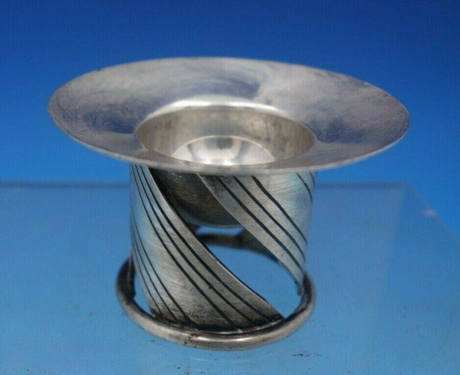 William Spratling Sterling Silver Master Salt Cellar Hand Wrought Ribbon: William Spratling Sterling Silver Master Salt Cellar Hand Wrought Ribbon Material: Silver Type: Salt Cellar Wonderful mexican sterling silver salt dip master hand wrought ribbon design. this piece mea