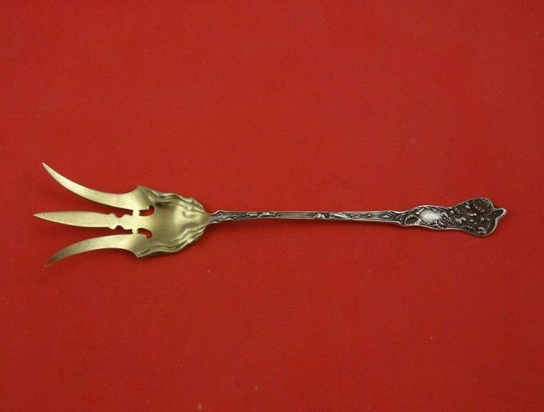 Fiorito by Shiebler Sterling Silver Lettuce Fork Gold Washed 7 1/8": Fiorito by Shiebler Sterling Silver Lettuce Fork Gold Washed 7 1/8" Maker: Shiebler Composition: Sterling Silver Age: 1900-1940 Brand: Shiebler Pattern: Fiorito Type: Serving Fork Fiorito by shiebler 