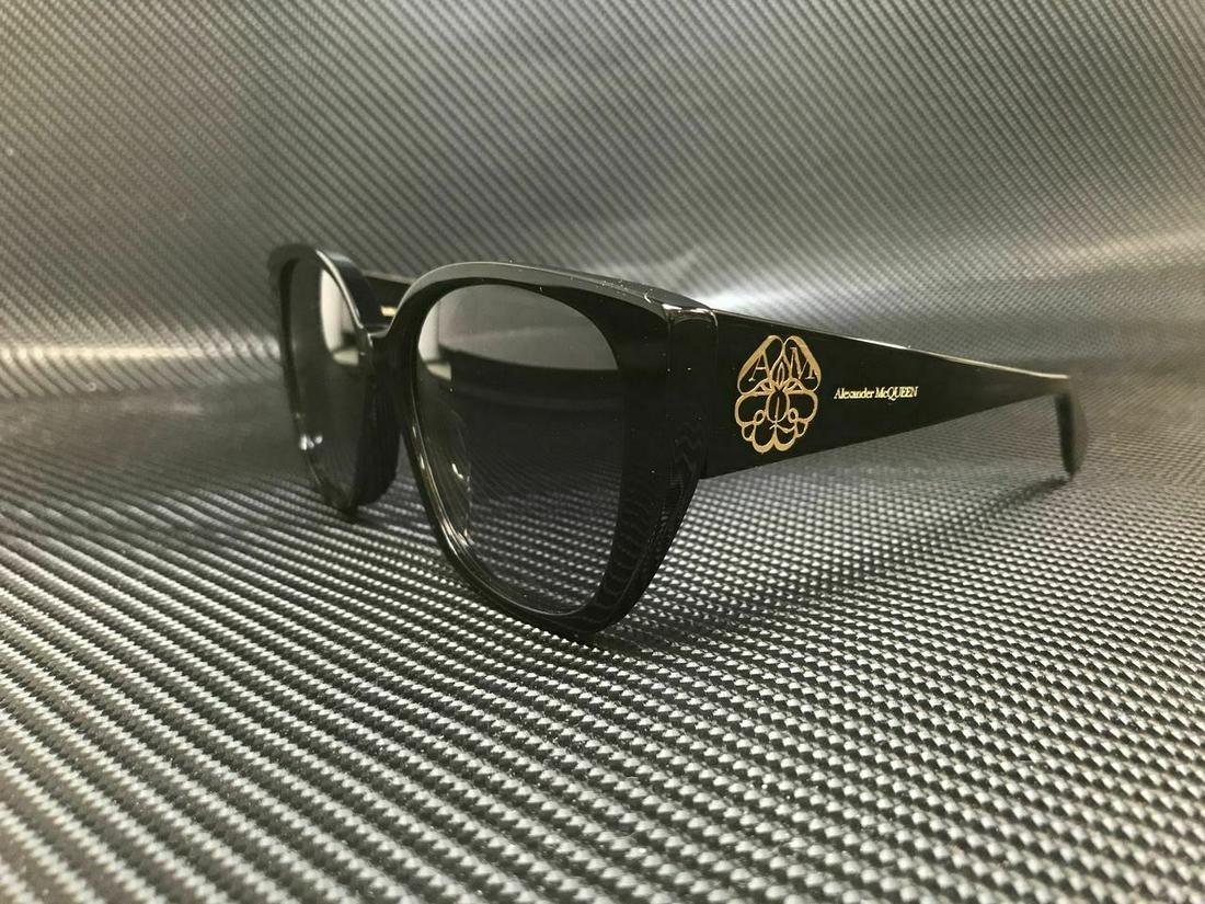 ALEXANDER McQUEEN AM0284S 002 Black Square 58 mm Women's: ALEXANDER McQUEEN AM0284S 002 Black Square 58 mm Women's Brand: Alexander McQueen Department: Women Frame Color: Black Style: Square Type: Sunglasses New The Mynt Guarantee: All items in this auction