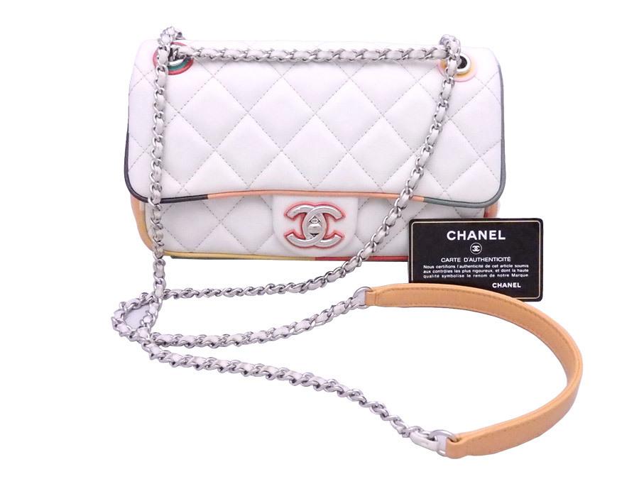 Chanel CHANEL Shoulder Bag Matrasse White Multicolor Leather Chain Ladies: Chanel CHANEL Shoulder Bag Matrasse White Multicolor Leather Chain Ladies Brand: Chanel Country of Origin: Italy Type: Shoulder bag Material: Leather Leather: Color: Multi-color White Hardware Color: 