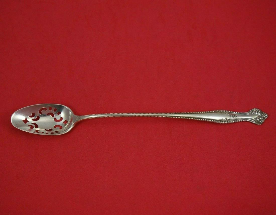 Canterbury by Towle Sterling Silver Olive Spoon Long Original 8 1/2" Serving: Canterbury by Towle Sterling Silver Olive Spoon Long Original 8 1/2" Serving Age: 1850-1899 Type: Serving Spoon Brand: Towle Pattern: Canterbury Composition: Sterling Silver Maker: Towle Featured Refi