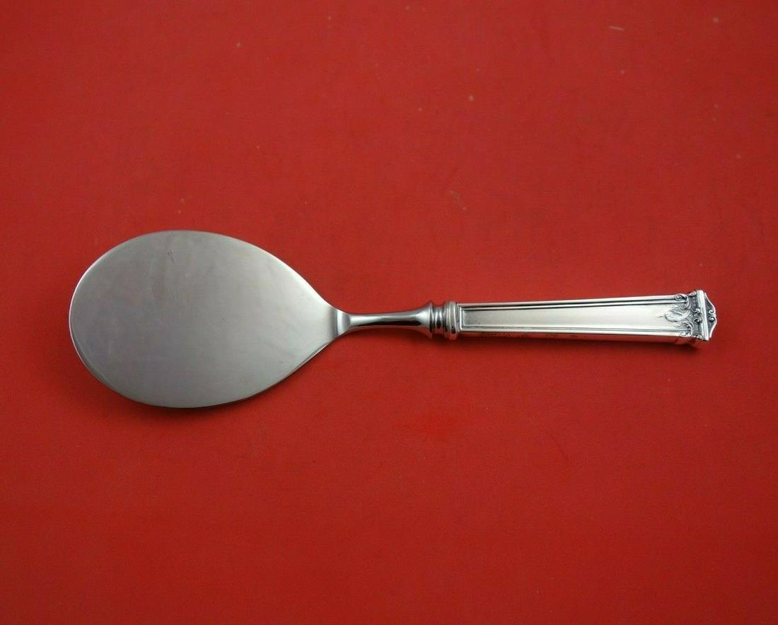 Trianon by International Sterling Silver Pastry Server HH WS Original 9" Serving: Trianon by International Sterling Silver Pastry Server HH WS Original 9" Serving Maker: International Featured Refinements: International Sterling Silver Composition: Sterling Silver Age: 1900-1940 Br